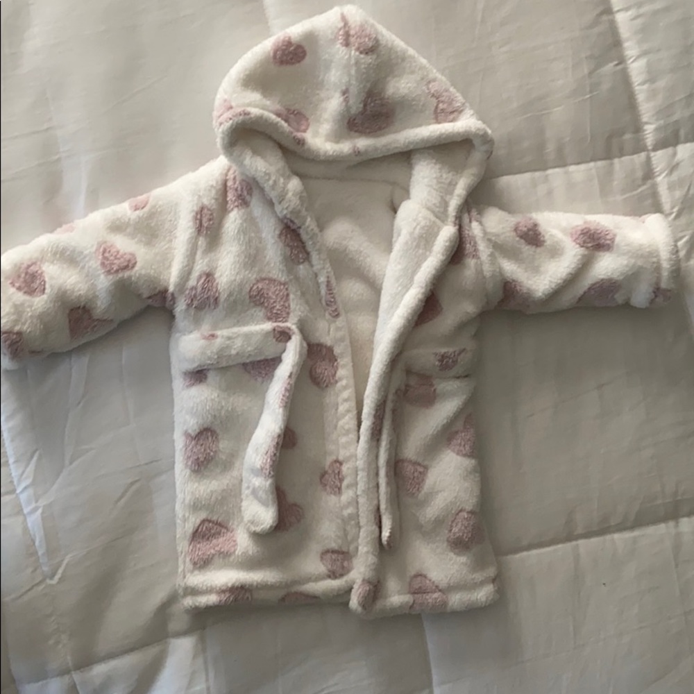 Adorable Baby Robe - Picture 1 of 2